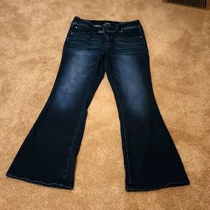 Maurices Everflex Jeans